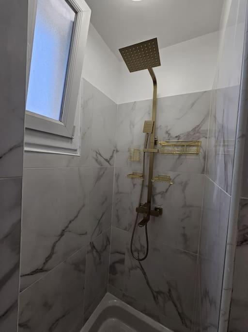Luxe - Colombes *